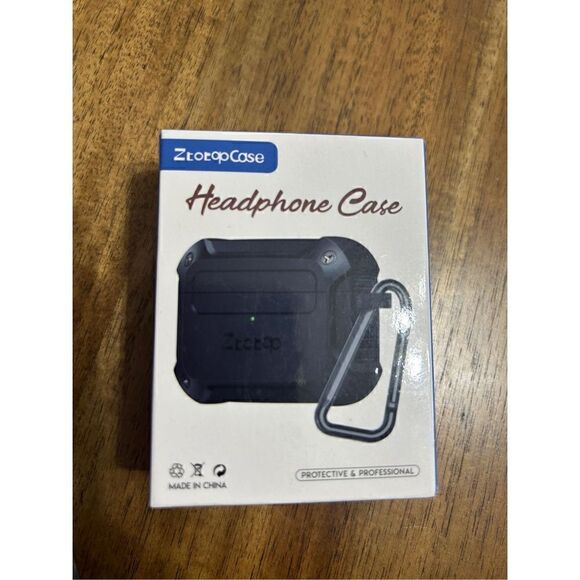 Cell Phone Bundle  - Picture 2 of 4